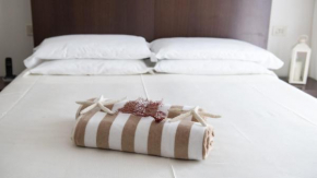 Отель Hotel Cristina Corona  Каттолика